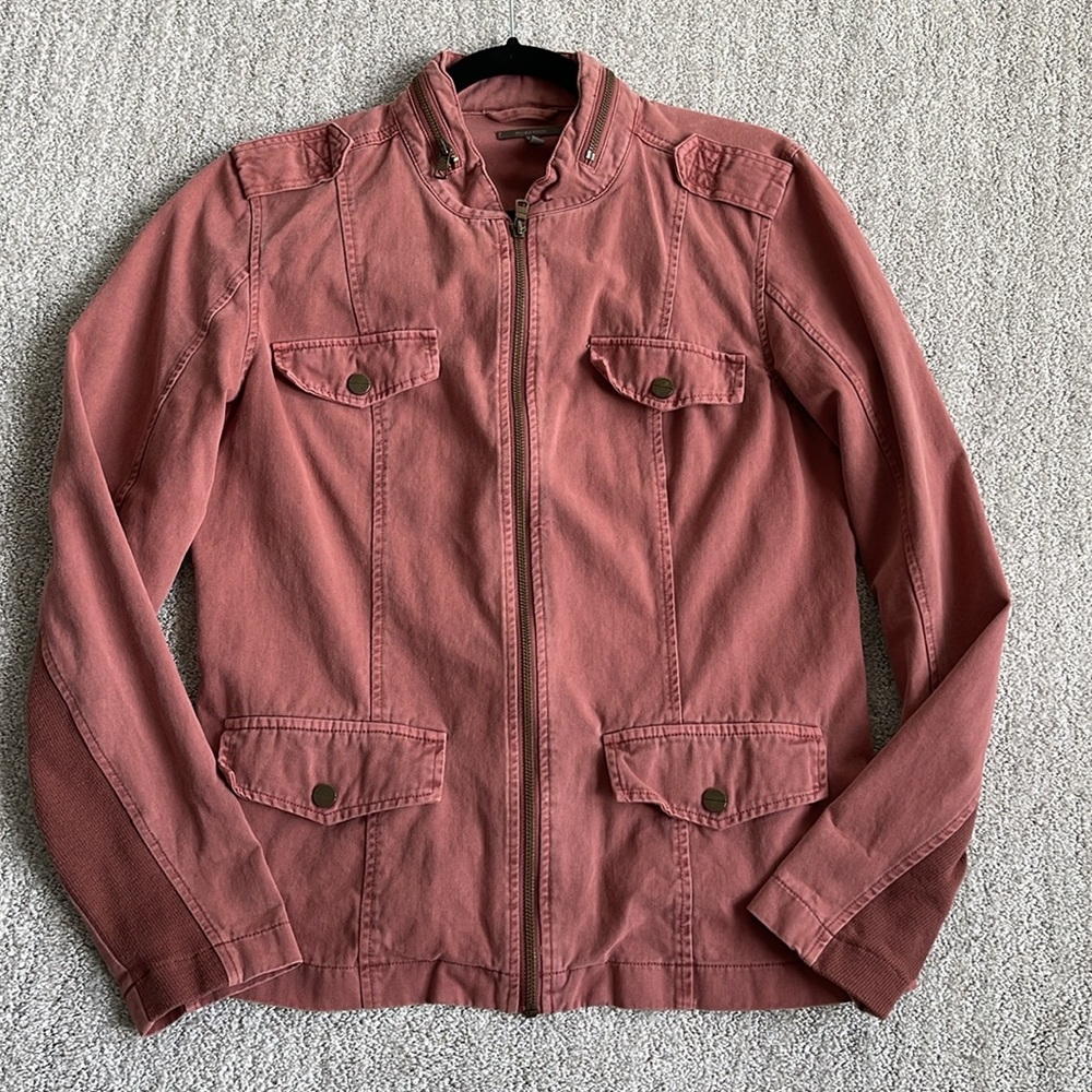 Mauve zip up jacket